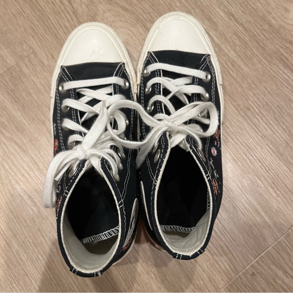 Chuck Taylor All Star Things To Grow (Spring) - Picture 2 of 8